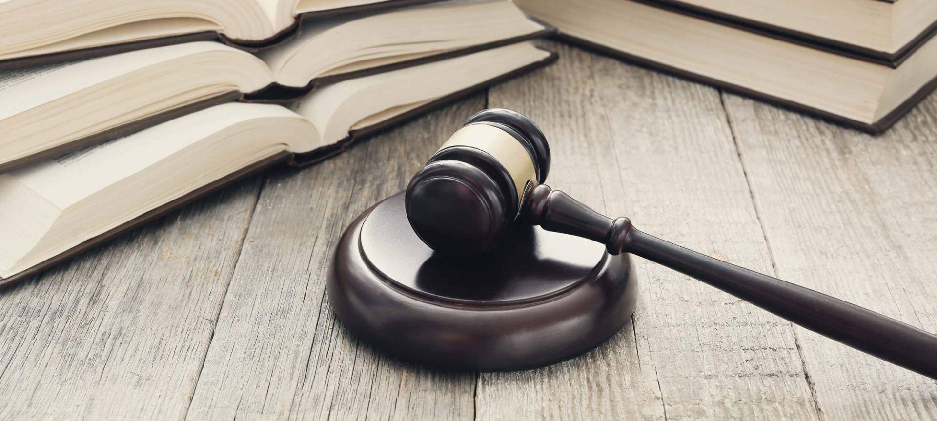Juicios rápidos por delitos Juicios rápidos por delitos